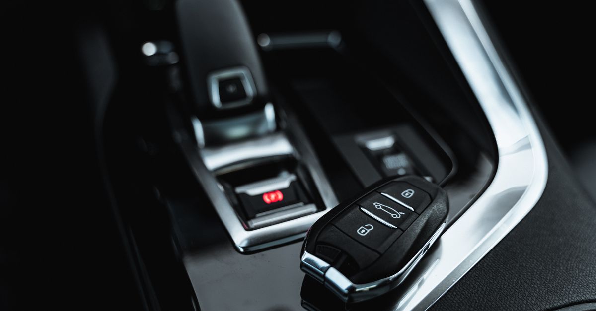 What Does It Cost to Replace a Car Key in NYC (vs. the Dealership)? — Upper West Side Locksmith NYC