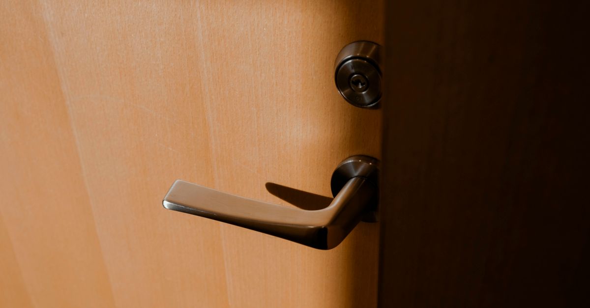 Locked Out of Your Apartment on the Upper West Side? Here's What to Do — Upper West Side Locksmith NYC