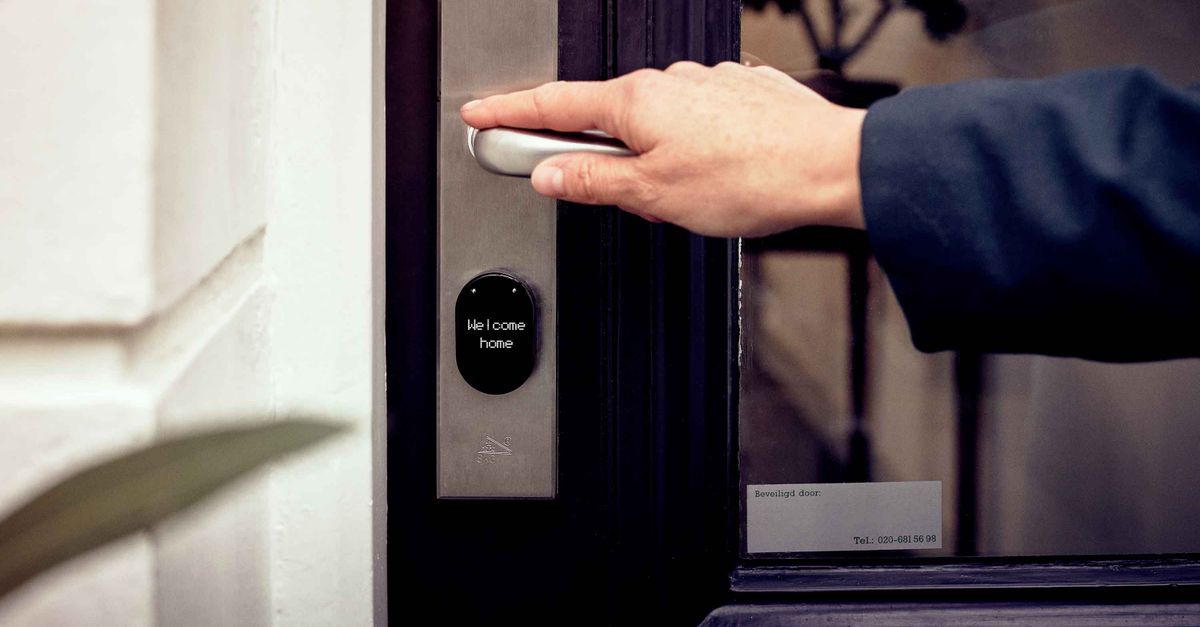 Keyless Entry for Renters: Smart Locks Without Drilling — Upper West Side Locksmith NYC